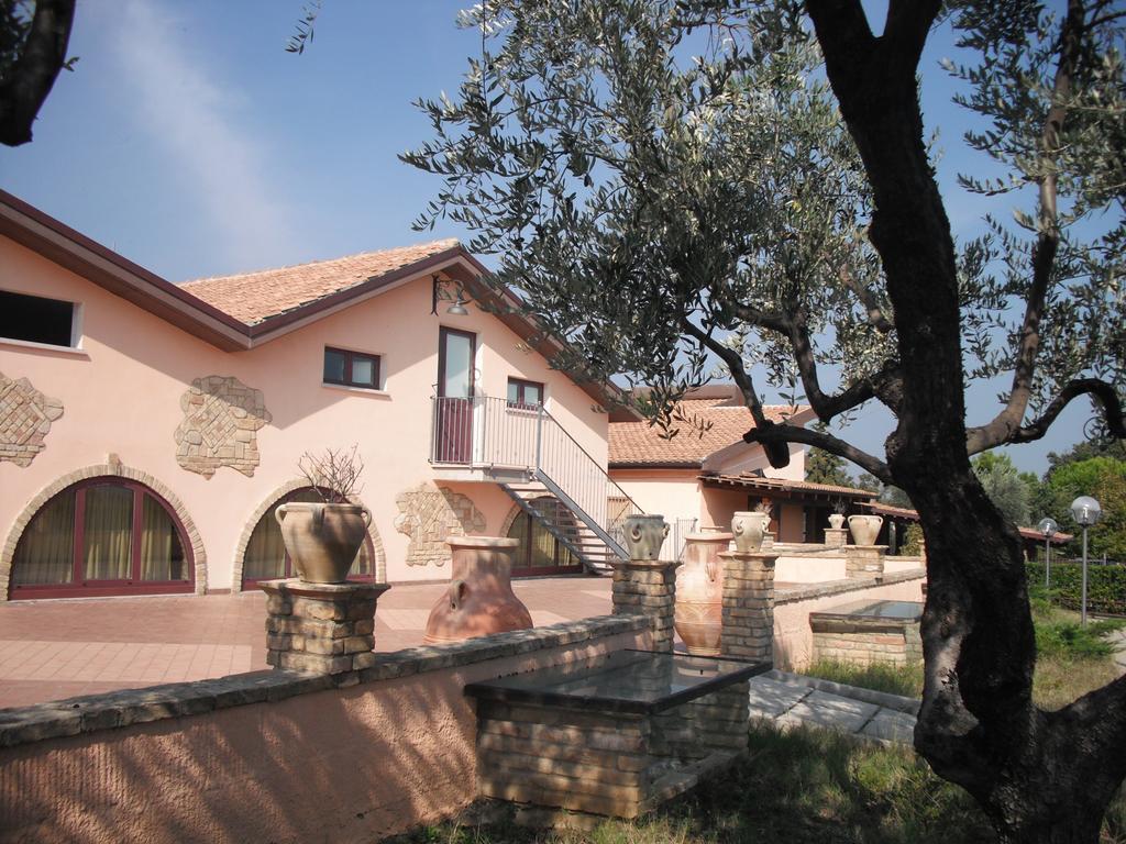 Azienda Vitivinicola Sergio Del Casale Vasto Ngoại thất bức ảnh